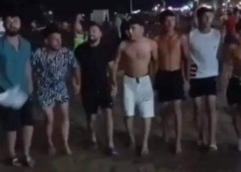 Öcalan lehine slogan atan 10 kişiye tutuklama