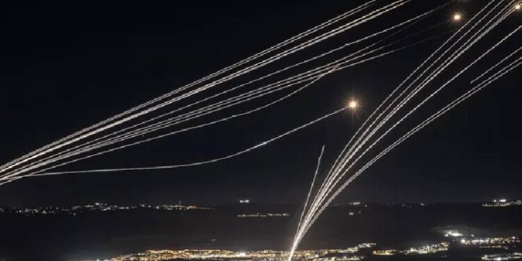 İsrail’in kuzeyine roket saldırısı