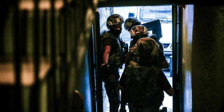 Bir suç örgütü daha çökertildi