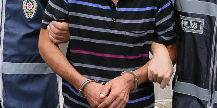 Bakan Yerlikaya: Son 5 günde, firari 4 bin 491 kişi yakalandı