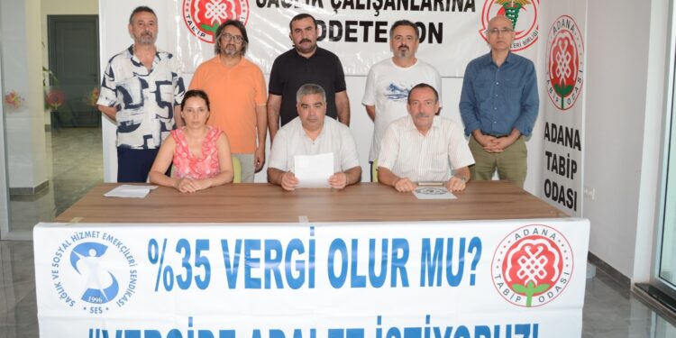 Adana’da sağlıkçılar ‘vergide adalet’ talep etti