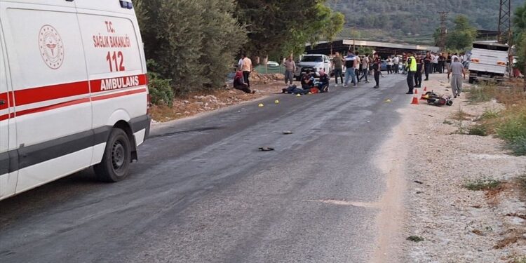 Tarsus’ta yol kavgası: 3 ölü 5 yaralı