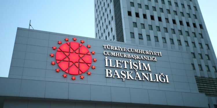 BAKAN KABUL ETTİ, İLETİŞİM BAŞKANLIĞI” HALİHAZIRDA VERİ SIZINTISI YOK” DEDİ