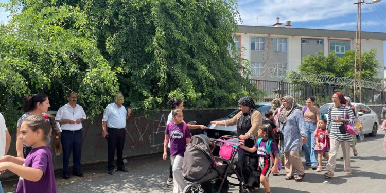 Adana ve Mersin’de öğrenciler için talep