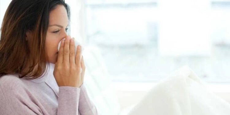 UZMANLAR UYARIYOR: ÜÇ VİRÜSLÜ BİR SALGININ ORTASINDAYIZ