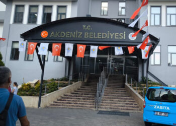 AKDENİZ BELEDİYESİ’NE HACİZ ŞOKU