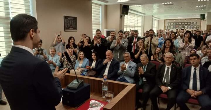 Adana Baro Başkanı Av. Volkan Böke mazbatasını aldı