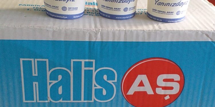 SEYHAN BELEDİYESİ’NİN “PET BARDAKLARI” DİYARBAKIR’DA SATIŞTA