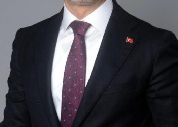 AK Partili Mustafa Tunç’tan öğretmenler günü mesajı:Öğretmenlerimiz, sevginin, hoşgörünün ve fedakârlığın timsalidir