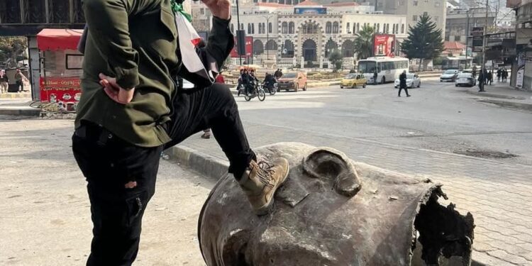 MUHALİFLERDEN SIĞINMACILARA: DÖNÜN ÇAĞRISI