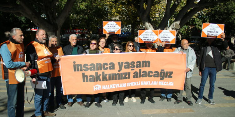 Halkevleri: İnsanca yaşam hakkımızı istiyoruz