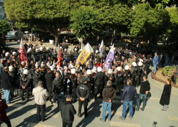 Adana ve Mersin’de Suriye gerginliği