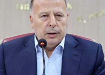 CHP’Lİ DEMİRÇALI HAFTAYA AK PARTİ ROZETİ TAKACAK