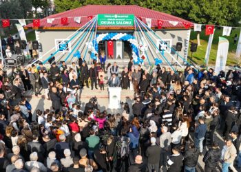 TOROSLAR BELEDİYESİNDEN ÖĞRENCİLERE ARMAĞAN