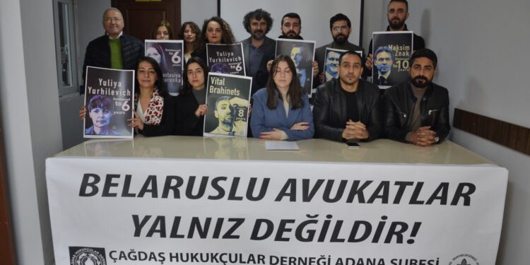 24 Ocak Tehlikedeki Avukatlar Günü, bu yıl Belaruslu avukatlara ithaf edildi