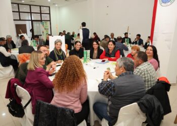 TARIM ÇALIŞTAYINDA KADINLARIN TARIMDAKİ ROLÜ KONUŞULDU