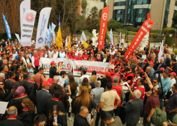 SOKAĞA ÇIKANLAR: 19 MART BU DARBEDİR
