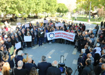 ADANA’DA EMEKLİLER TALEPLERİNİ SIRALADI