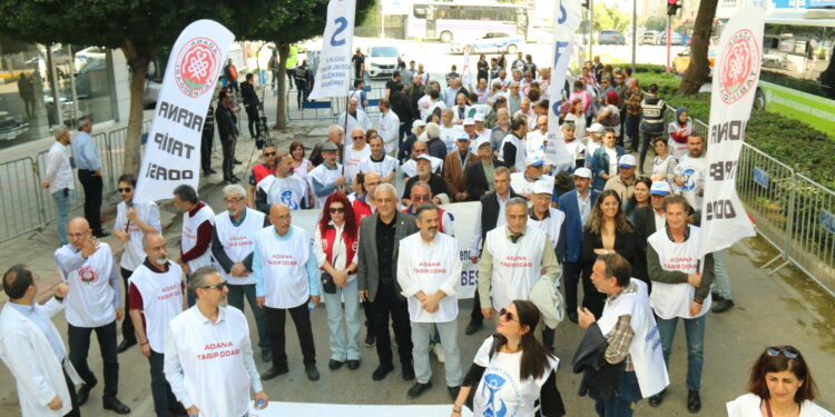 ADANA’DA BEYAZ YÜRÜYÜŞ, ANTALYA AÇIKLAMA
