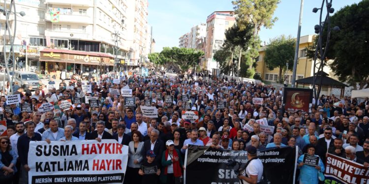 TARSUS’TA ALEVİ KATLİAMI YÜRÜYÜŞLE PROTESTO EDİLDİ