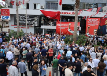 CHP’liler:Cumhuriyet Halk Partisi korkmaz, sinmez, geri çekilmez!