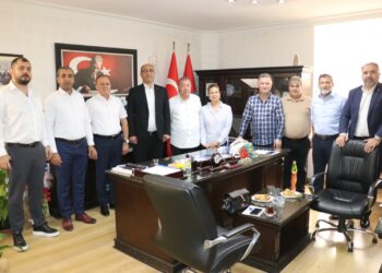 TÜRK-İŞ BAŞKANLARINDAN HAYIRLI OLSUN ZİYARETİ